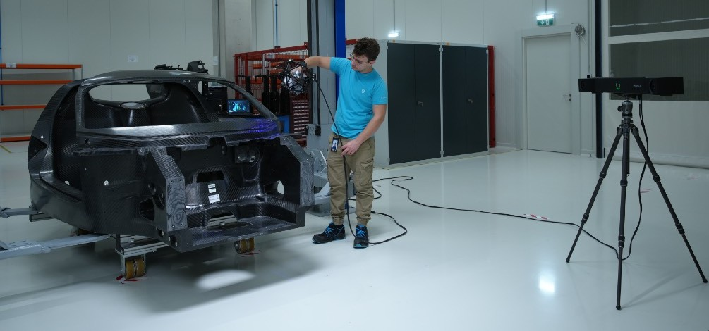Ivan Radicevic (quality control technician of Bugatti-Rimac) is using FreeScan Trak Pro2 for monocoque scanning